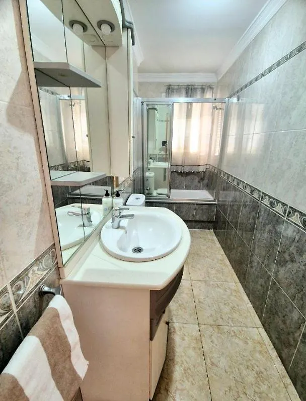 Apartamento Trevlig 4 Baedds Laegenhet I Nerja!